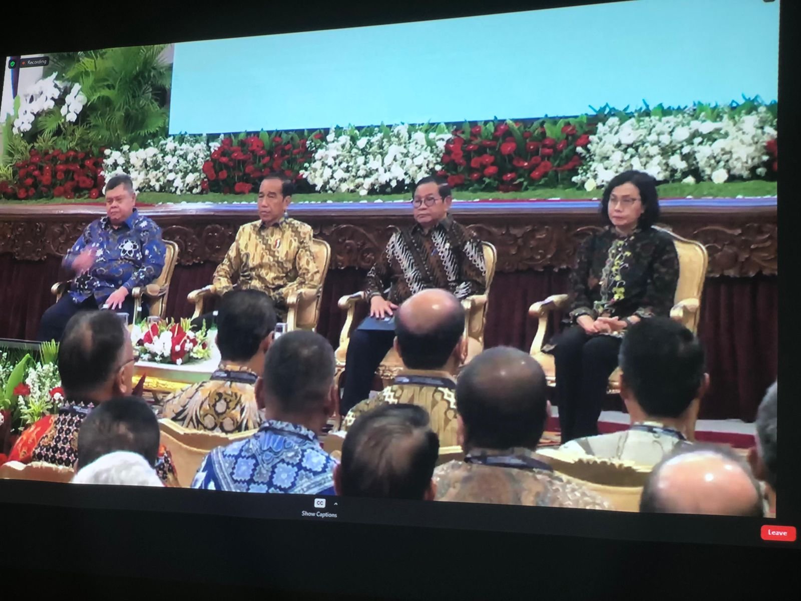 9adf2fbf-bada-4b14-9e82-73ea379af64b