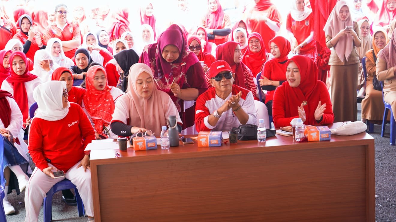 HUT RI