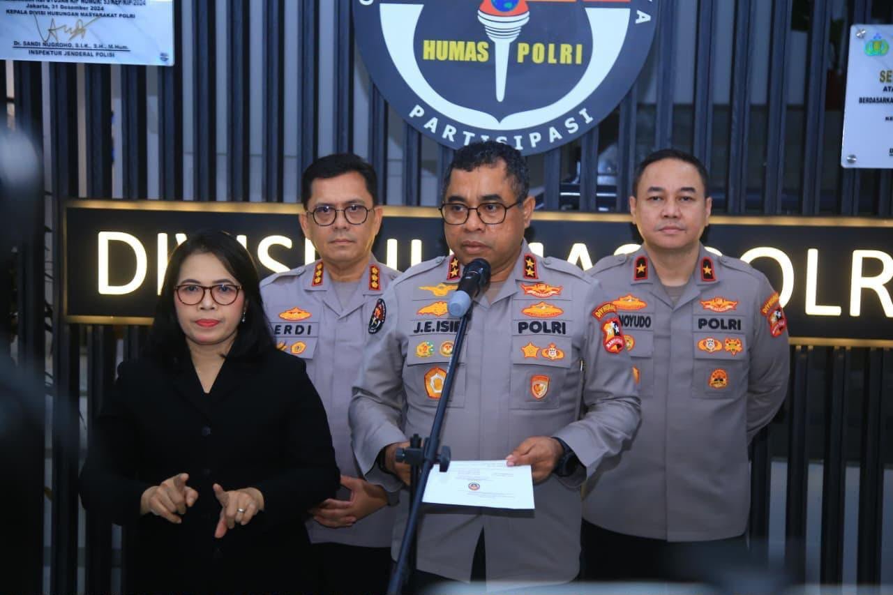 Polri Mbak Baju Hitam