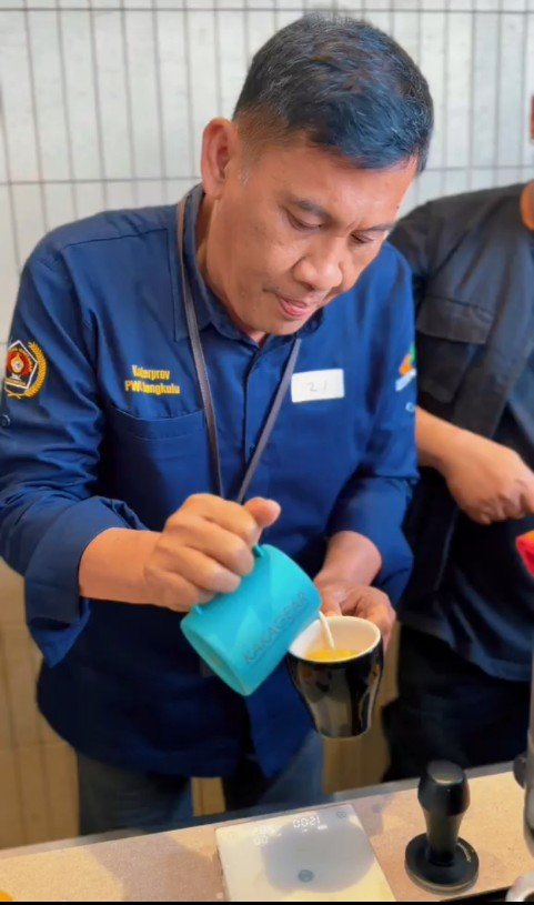 latih jadi barista