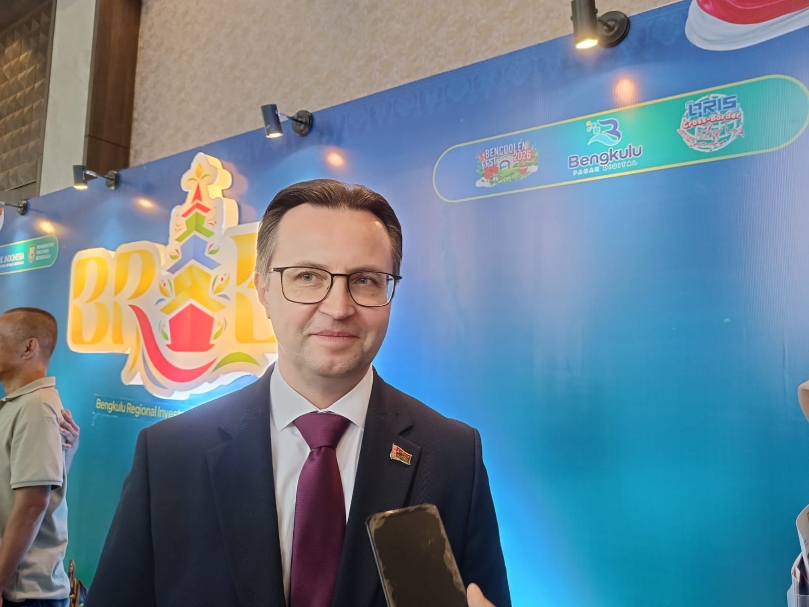 DUBES BELARUS